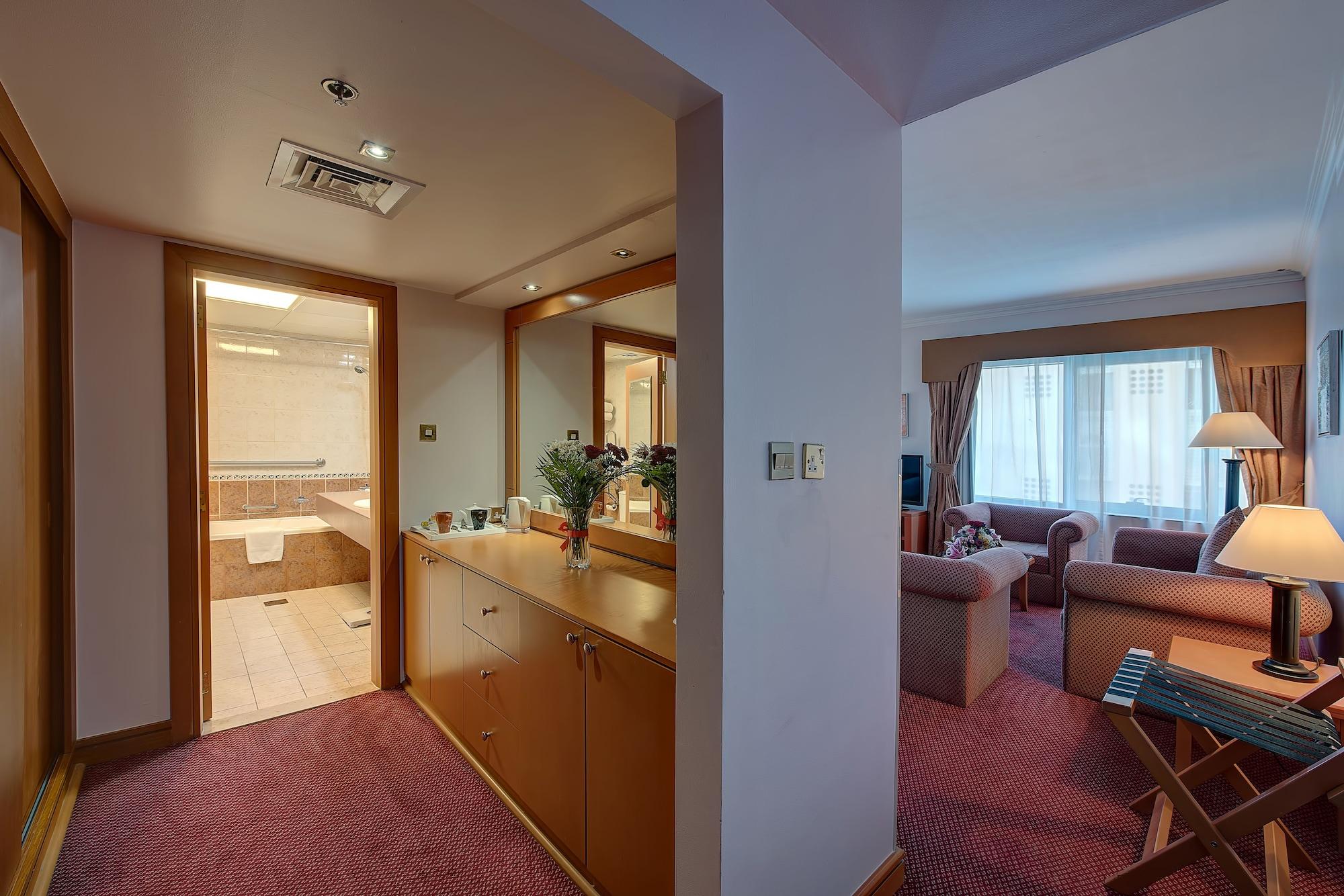 Concorde Deira Hotel -Formerly Golden Tulip Deira Hotel Ντουμπάι Εξωτερικό φωτογραφία