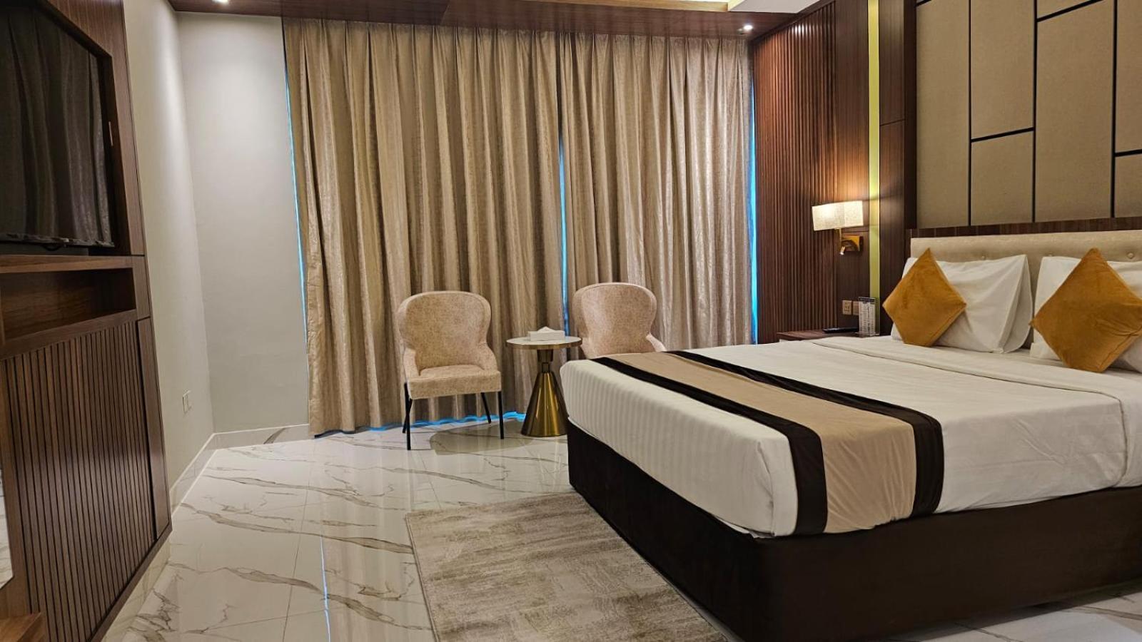 Concorde Deira Hotel -Formerly Golden Tulip Deira Hotel Ντουμπάι Εξωτερικό φωτογραφία