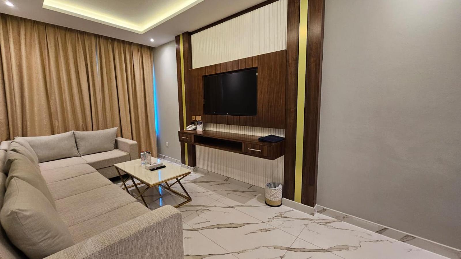 Concorde Deira Hotel -Formerly Golden Tulip Deira Hotel Ντουμπάι Εξωτερικό φωτογραφία