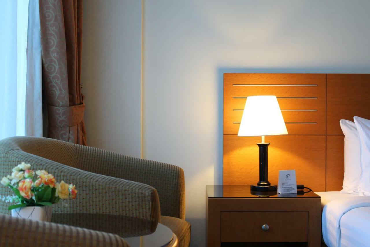 Concorde Deira Hotel -Formerly Golden Tulip Deira Hotel Ντουμπάι Εξωτερικό φωτογραφία